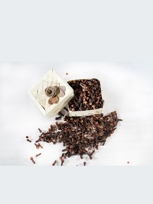 Cloves